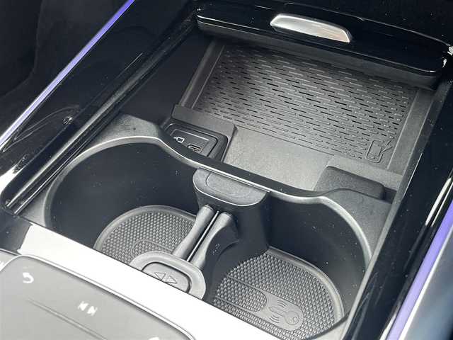 メルセデス・ベンツ Ｍ・ベンツ ＧＬＡ２００ｄ 4マチック AMGライン 東京都 2021(令3)年 4万km コスモスブラック 4WD/純正ナビ/フルセグTV/　/BT/USB/360°カメラ/純正OPドラレコ/ハーフレザー/シートヒーター/レーダーセーフティパッケージ/LEDライト/スマートキー/パドルシフト