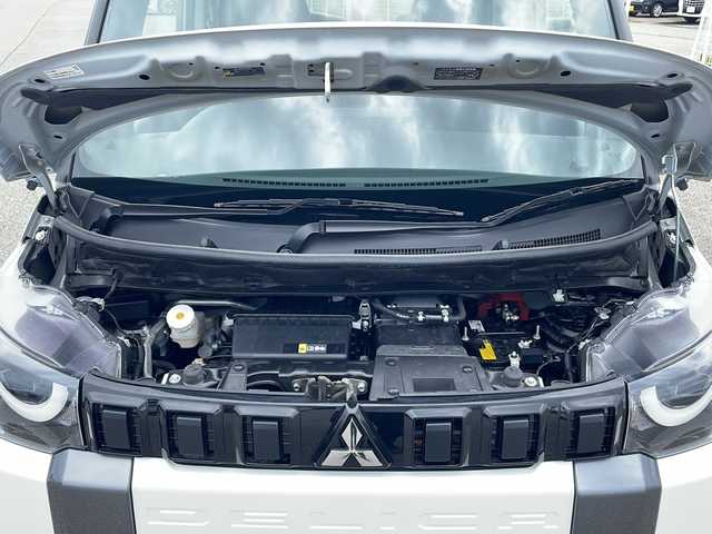 三菱 デリカミニ 富山県 2024(令6)年 0.5万km パール 純正ＳＤ９インチナビ　/フルセグ　/両側電動スライドドア　/衝突軽減装置　/全方位カメラ　/禁煙車　/バックカメラ　/コーナーセンサー　/４WD　/LEDヘッドライト　/レーダークルーズコントロール　/スマートキー　/シートヒーター/純正アルミホイール/純正オーディオ/ウィンカーミラー/電動格納ミラー/ワンオーナー/ETC/プッシュスタート