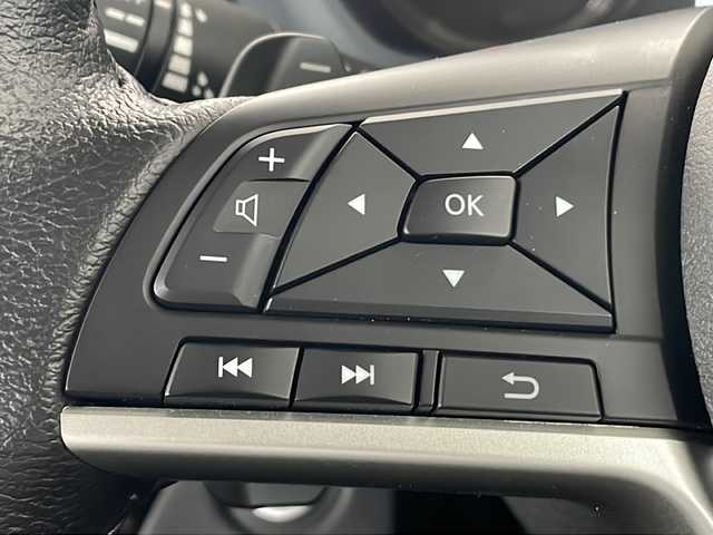 三菱 デリカミニ 富山県 2024(令6)年 0.5万km パール 純正ＳＤ９インチナビ　/フルセグ　/両側電動スライドドア　/衝突軽減装置　/全方位カメラ　/禁煙車　/バックカメラ　/コーナーセンサー　/４WD　/LEDヘッドライト　/レーダークルーズコントロール　/スマートキー　/シートヒーター/純正アルミホイール/純正オーディオ/ウィンカーミラー/電動格納ミラー/ワンオーナー/ETC/プッシュスタート