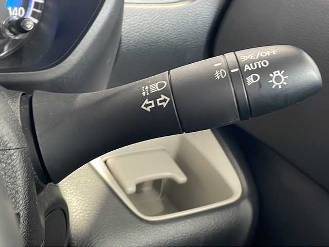 三菱 デリカミニ 富山県 2024(令6)年 0.5万km パール 純正ＳＤ９インチナビ　/フルセグ　/両側電動スライドドア　/衝突軽減装置　/全方位カメラ　/禁煙車　/バックカメラ　/コーナーセンサー　/４WD　/LEDヘッドライト　/レーダークルーズコントロール　/スマートキー　/シートヒーター/純正アルミホイール/純正オーディオ/ウィンカーミラー/電動格納ミラー/ワンオーナー/ETC/プッシュスタート