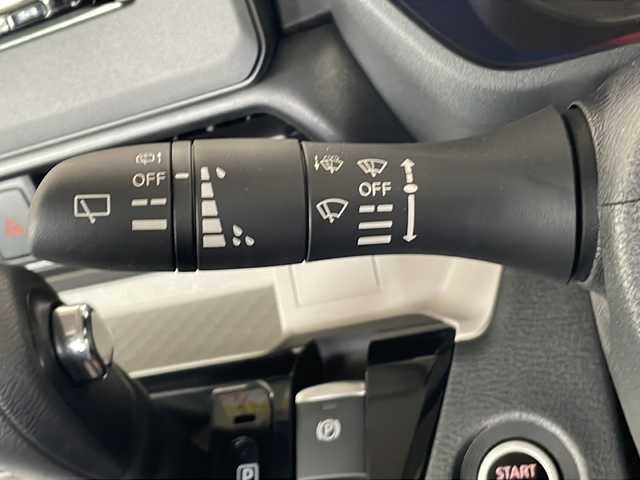 三菱 デリカミニ 富山県 2024(令6)年 0.5万km パール 純正ＳＤ９インチナビ　/フルセグ　/両側電動スライドドア　/衝突軽減装置　/全方位カメラ　/禁煙車　/バックカメラ　/コーナーセンサー　/４WD　/LEDヘッドライト　/レーダークルーズコントロール　/スマートキー　/シートヒーター/純正アルミホイール/純正オーディオ/ウィンカーミラー/電動格納ミラー/ワンオーナー/ETC/プッシュスタート