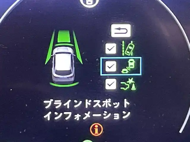 ホンダ ＺＲ－Ｖ ハイブリッド e:HEV Z 愛知県 2023(令5)年 1.5万km ワイン 純正９インチホンダコネクトディスプレー　/（AM/FM/Bluetooth/フルセグTV/CarPlay/USB)/マルチビューカメラ　/ホンダセンシング　/　　-衝突軽減ブレーキ（CMBS)/　　-誤発進抑制機能/　　-路外逸脱抑制機能/　　-渋滞追従機能付アダプティブクルーズコントロール（ACC）/　　-先行車発進お知らせ機能　/　　-標識認識機能/　　-オートハイビーム/　　-ブラインドスポットインフォメーション/　　-パーキングセンサーシステム/ビルトインＥＴＣ２．０　/LEDヘッドライト/シートヒーター/ステアリングヒーター　/電動バックドア　/ドライブレコーダー　/置くだけ充電　/電動パワーシート　/パドルシフト