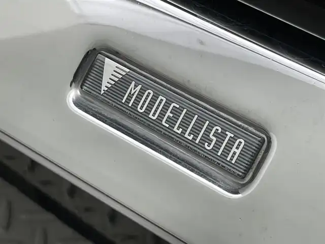 トヨタ エスクァイア ハイブリッド Gi プレミアムパッケージ 大阪府 2017(平29)年 5.4万km ホワイトパールクリスタルシャイン モデリスタエアロ 純正10incナビ(フルセグ/DVD再生/Bluetooth) バックカメラ 後席モニター ETC ハーフレザー シート＆ハンドルヒーター 衝突軽減 クルコン トヨタセーフティセンス