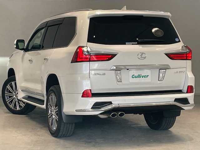 レクサス ＬＸ 宮城県 2016(平28)年 3.4万km ホワイトパールクリスタルシャイン ４WD/純正ナビ/フルセグTV/バックカメラ/パノラマモニター/モデリスタエアロ/サンルーフ/レクサスセーフティシステム/・プリクラッシュセーフティ/・レーンディパーチャーアラート/・アダプティブハイビーム/・レーダークルーズコントロール/ブラインドスポットモニター/リアトラフィックアラート/リアエンターテイメントシステム/マークレビンソン/ヘッドアップディスプレイ/クールボックス/置くだけ充電/本革シート/シートヒーター/シートベンチレーション/ステアリングヒーター/エアサスペンション/LEDシーケンシャルシグナルランプ/ETC2.0/ドライブレコーダー/純正フロアマット/純正21インチアルミ/３列シート/パドルシフト