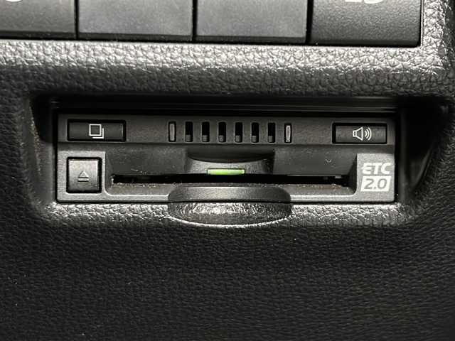 トヨタ ＲＡＶ４ アドベンチャー 広島県 2019(令1)年 3.2万km アティチュードブラックマイカ 純正9型ナビ/バックモニター/パワーシート/シートヒーター/ベンチレーション/ステアリングヒーター/セーフティセンス/・プリクラッシュセーフティ/・レーントレーシングアシスト/・オートマチックハイビーム/・レーダークルーズコントロール/クリアランスソナー/ダウンヒルアシストコントロール/LEDヘッドランプ/純正19インチAW/ETC2.0/ドライブレコーダー