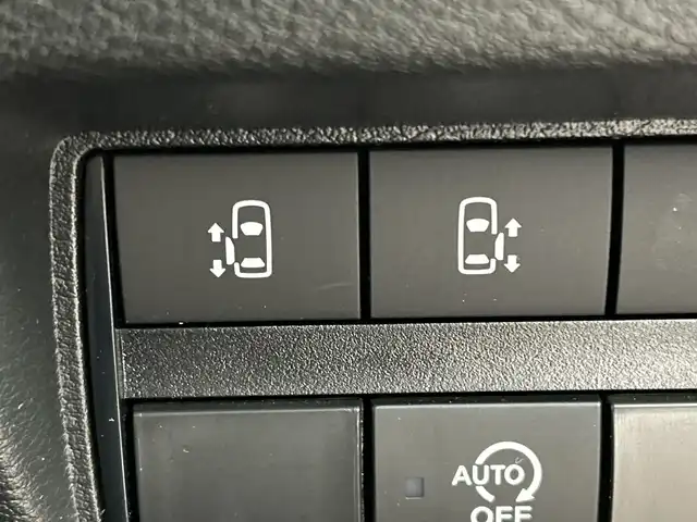 日産 ルークス ハイウェイスター X 三重県 2023(令5)年 0.8万km チタニウムグレーメタリック 禁煙車/純正ディスプレイオーディオ/BT/USB/AM.FM/アラウンドビューモニター/両側パワースライドドア/クリアランスソナー/純正ドライブレコーダー（前後）/ETC/ステアリングスイッチ/純正14インチアルミホイール/オートハイビーム/スマートキー/フォグランプ
