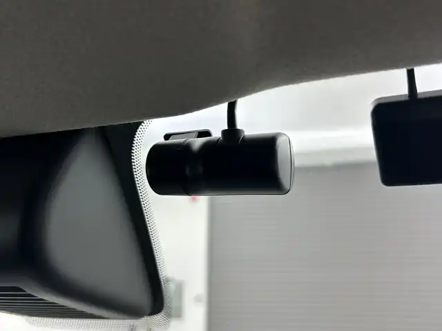 日産 ルークス ハイウェイスター X 三重県 2023(令5)年 0.8万km チタニウムグレーメタリック 禁煙車/純正ディスプレイオーディオ/BT/USB/AM.FM/アラウンドビューモニター/両側パワースライドドア/クリアランスソナー/純正ドライブレコーダー（前後）/ETC/ステアリングスイッチ/純正14インチアルミホイール/オートハイビーム/スマートキー/フォグランプ