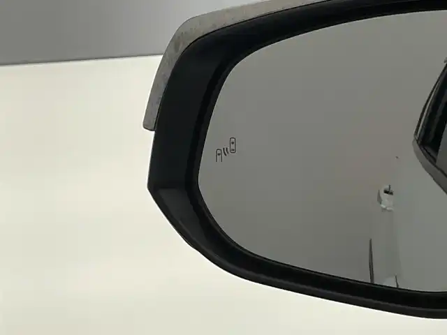 トヨタ ＲＡＶ４ ハイブリッドG 愛知県 2023(令5)年 3.9万km プラチナホワイトパールマイカ 純１０型ナビ　モデリスタ　デジイン　全方位カメラ　ＢＳＭ　電動リヤゲート　セーフティセンス　衝突軽減　オートハイビーム　追従クルコン　電子パーキング　ＥＴＣ２．０　ドラレコ　ステアヒーター