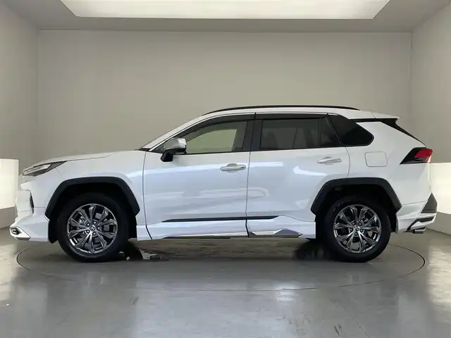 トヨタ ＲＡＶ４ ハイブリッドG 愛知県 2023(令5)年 3.9万km プラチナホワイトパールマイカ 純１０型ナビ　モデリスタ　デジイン　全方位カメラ　ＢＳＭ　電動リヤゲート　セーフティセンス　衝突軽減　オートハイビーム　追従クルコン　電子パーキング　ＥＴＣ２．０　ドラレコ　ステアヒーター