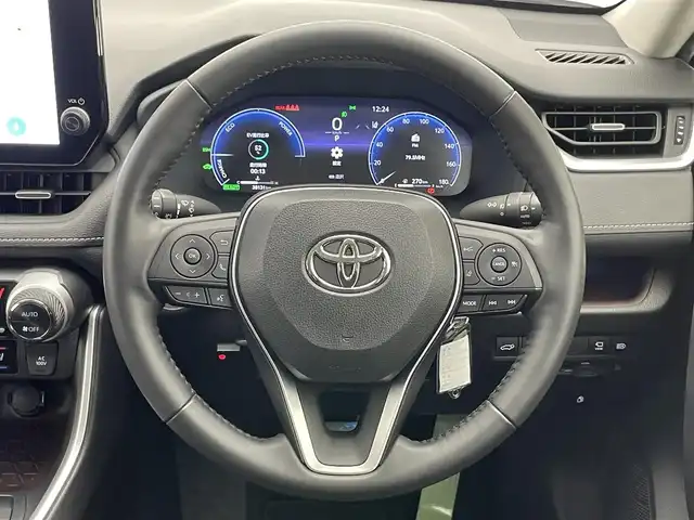 トヨタ ＲＡＶ４ ハイブリッドG 愛知県 2023(令5)年 3.9万km プラチナホワイトパールマイカ 純１０型ナビ　モデリスタ　デジイン　全方位カメラ　ＢＳＭ　電動リヤゲート　セーフティセンス　衝突軽減　オートハイビーム　追従クルコン　電子パーキング　ＥＴＣ２．０　ドラレコ　ステアヒーター