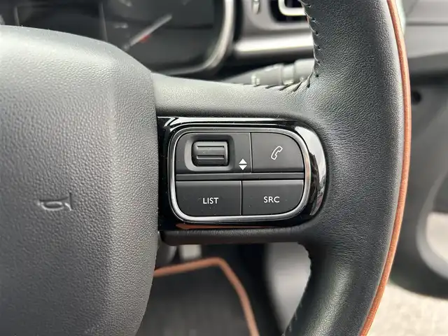 シトロエン シトロエン Ｃ３ インスパイアード by ジャパンコレクション 滋賀県 2020(令2)年 1.8万km アーモンドグリーン 純正ディスプレイオーディオ/　　　　（BT/AM/FM/Appel Carplay）/プッシュスタート/クルコン/バックカメラ/ドラレコ前後/レーンキープアシスト/ドラレコ前後/ETC/スペアキー1本