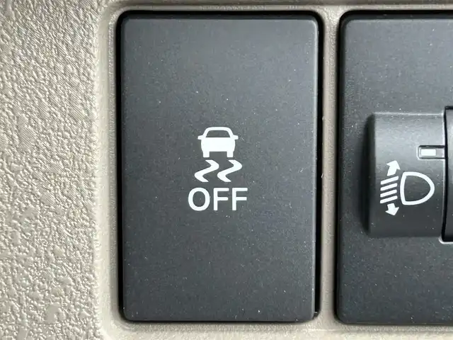 ホンダ Ｎ ＢＯＸ JOY ターボ 兵庫県 2024(令6)年 0.2万km 青 純正ディスプレイオーディオ/BTオーディオ/USBポート/アップルカープレイ/アンドロイドオート/バックカメラ/両側パワースライドドア/シートヒーター/ハーフレザーシート/パドルシフト/LEDヘッドライト/純正17インチAW