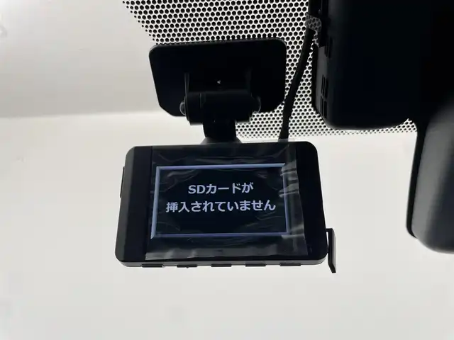 トヨタ プリウス ＰＨＶ A プレミアム 愛知県 2017(平29)年 3.5万km グレーメタリック 純正ナビ/CD DVD フルセグTV Bluetooth/バックカメラ/ドラレコ/ビルトインETC/トヨタセーフティセンス/レーンキープアシスト/レーダークルーズコントロール/パーキングアシスト/オートマチックハイビーム/LEDヘッドライト/オートライト/純正18インチアルミホイール/シートヒーター/ステアリングヒーター/ウィンカーミラー/電動格納ミラー/横滑り防止装置/AC１００V/スマートキー/エンジンプッシュスタート/本革シート/フロアマット/充電器あり