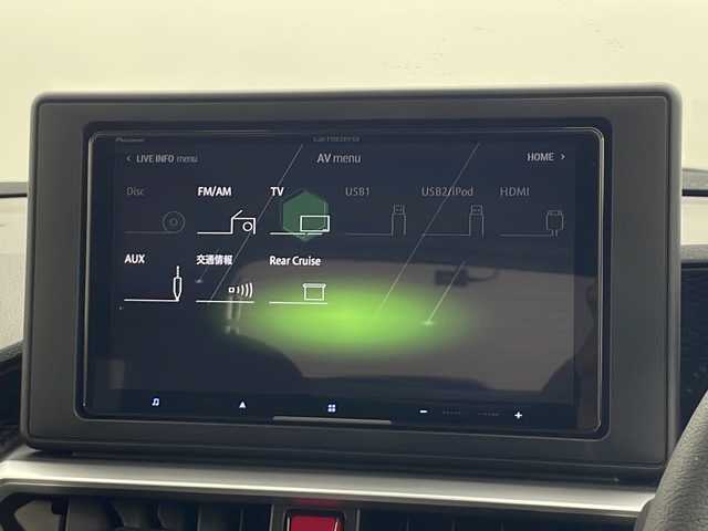 ダイハツ ロッキー プレミアム G 秋田県 2024(令6)年 1.3万km ブラックマイカメタリック 4WD/社外ナビ（Bluetooth/フルセグTV）/ハーフレザーシート/前席シートヒーター/全方位カメラ/バックカメラ/LEDヘッドライト/ワイパーデアイサー/クリアランスソナー/前後ドライブレコーダー/フォグランプ/オートクルーズコントロール/スマートキー/ブレーキホールド/オートライト/エアロ（F/S/R）
