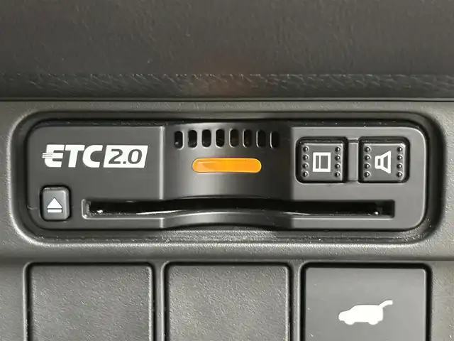 ホンダ ＺＲ－Ｖ ハイブリッド e:HEV Z 福岡県 2023(令5)年 4万km クリスタルブラックパール 純正９型ナビ　/全方位カメラ　/ワイヤレス充電　/ＢＯＳＥサウンド　/ビルトインＥＴＣ２．０　/アダプティブクルコン　/コーナーセンサー　/衝突軽減ブレーキ　/レーンキープ　/パドルシフト　/ステアリングヒーター/シートヒーター