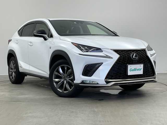 レクサス ＮＸ 300h Fスポーツ 新潟県 2020(令2)年 2.6万km ホワイトノーヴァガラスフレーク 純正メーカーOPナビ/サンルーフ/レクサスセーフティシステム/プリクラッシュセーフティ/レーダークルーズコントロール/レーンキープアシスト/パーキングサポートブレーキ/ブラインドスポットモニター/パノラミックビューモニター/パワーバックドア/ビルトインETC/フルセグTV/Bluetooth/レザーシート/エアシート/シートヒーター/ステアリングヒーター/ステアリングスイッチ/革巻きステアリング/オートライト/オートハイビーム/3眼LEDヘッドライト/純正フロアマット