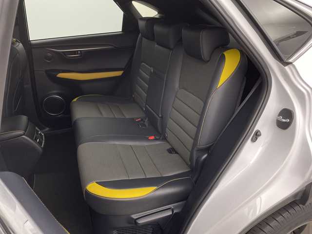 レクサス ＮＸ 300h Fスポーツ 新潟県 2020(令2)年 2.6万km ホワイトノーヴァガラスフレーク 純正メーカーOPナビ/サンルーフ/レクサスセーフティシステム/プリクラッシュセーフティ/レーダークルーズコントロール/レーンキープアシスト/パーキングサポートブレーキ/ブラインドスポットモニター/パノラミックビューモニター/パワーバックドア/ビルトインETC/フルセグTV/Bluetooth/レザーシート/エアシート/シートヒーター/ステアリングヒーター/ステアリングスイッチ/革巻きステアリング/オートライト/オートハイビーム/3眼LEDヘッドライト/純正フロアマット