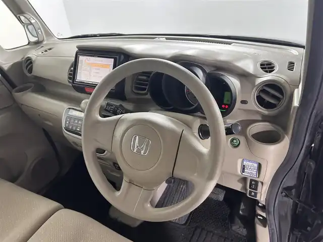 ホンダ Ｎ ＢＯＸ G 佐賀県 2013(平25)年 10万km クリスタルブラックパール 社外７インチナビ/CD/DVD/フルセグTV/FM/AM/スライドドア/フロアマット/プッシュスタート/スマートキー/スペアキー/ハロゲンヘッドライト/ダブルエアバッグ/ヘッドライトレベライザー/AAC/シガーソケット