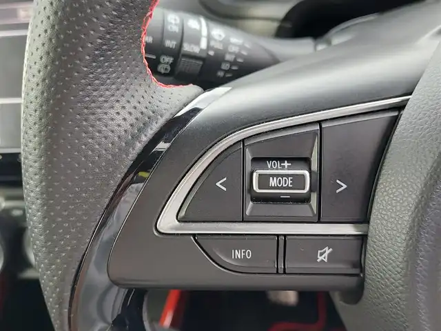 スズキ スイフト スポーツ セーフティPKG 東京都 2019(令1)年 4.6万km チャンピオンイエロー BLITZ車高調/GReddyエアロ/カーボンGTウイング/ロッソモデロマフラー/クスコ ストラットタワーバー/ヴァレンティLEDテールランプ/HKSエアクリーナー/社外ブースト計/Pivotサブコンピューター/デュアルセンサーブレーキサポート/車線逸脱警報機能/アダプティブクルーズコントロール/プッシュスタート/純正ナビ/フルセグTV/ETC/ドライブレコーダー/シートヒーター/LEDヘッドライト/17インチ純正アルミホイール/スマートキー