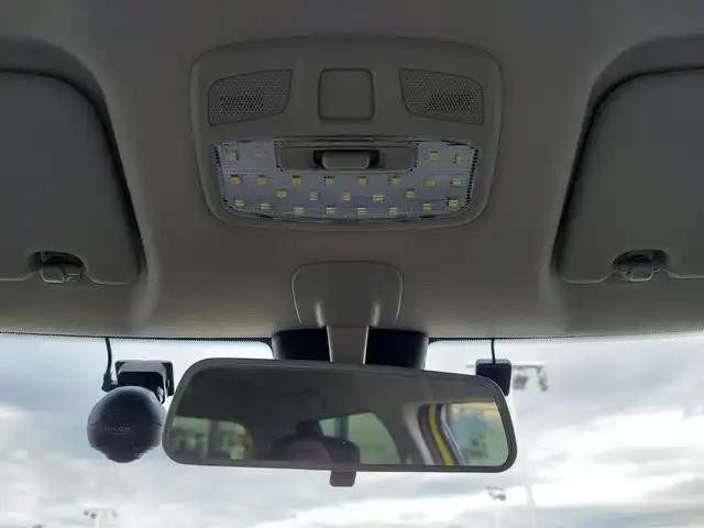 スズキ スイフト スポーツ セーフティPKG 東京都 2019(令1)年 4.6万km チャンピオンイエロー BLITZ車高調/GReddyエアロ/カーボンGTウイング/ロッソモデロマフラー/クスコ ストラットタワーバー/ヴァレンティLEDテールランプ/HKSエアクリーナー/社外ブースト計/Pivotサブコンピューター/デュアルセンサーブレーキサポート/車線逸脱警報機能/アダプティブクルーズコントロール/プッシュスタート/純正ナビ/フルセグTV/ETC/ドライブレコーダー/シートヒーター/LEDヘッドライト/17インチ純正アルミホイール/スマートキー