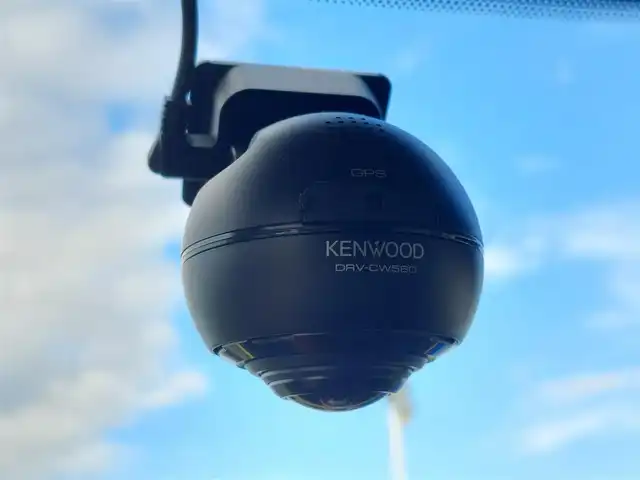 スズキ スイフト スポーツ セーフティPKG 東京都 2019(令1)年 4.6万km チャンピオンイエロー BLITZ車高調/GReddyエアロ/カーボンGTウイング/ロッソモデロマフラー/クスコ ストラットタワーバー/ヴァレンティLEDテールランプ/HKSエアクリーナー/社外ブースト計/Pivotサブコンピューター/デュアルセンサーブレーキサポート/車線逸脱警報機能/アダプティブクルーズコントロール/プッシュスタート/純正ナビ/フルセグTV/ETC/ドライブレコーダー/シートヒーター/LEDヘッドライト/17インチ純正アルミホイール/スマートキー