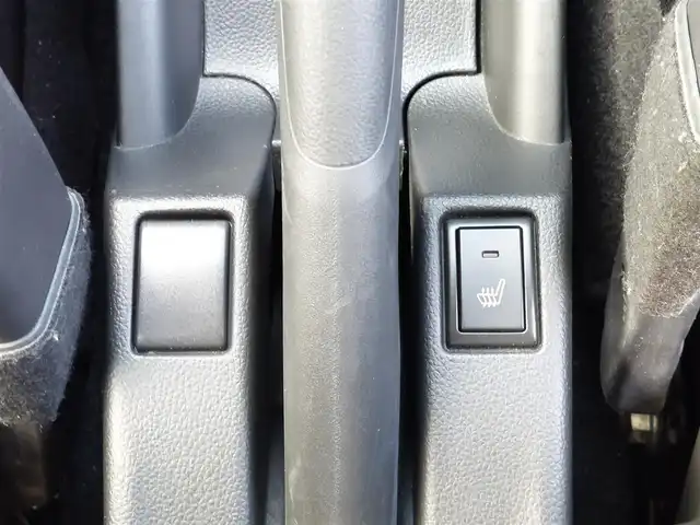 スズキ スイフト スポーツ セーフティPKG 東京都 2019(令1)年 4.6万km チャンピオンイエロー BLITZ車高調/GReddyエアロ/カーボンGTウイング/ロッソモデロマフラー/クスコ ストラットタワーバー/ヴァレンティLEDテールランプ/HKSエアクリーナー/社外ブースト計/Pivotサブコンピューター/デュアルセンサーブレーキサポート/車線逸脱警報機能/アダプティブクルーズコントロール/プッシュスタート/純正ナビ/フルセグTV/ETC/ドライブレコーダー/シートヒーター/LEDヘッドライト/17インチ純正アルミホイール/スマートキー