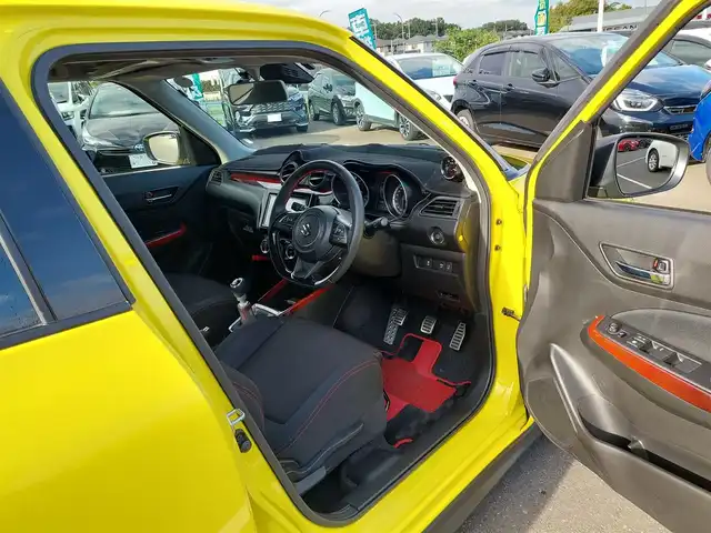 スズキ スイフト スポーツ セーフティPKG 東京都 2019(令1)年 4.6万km チャンピオンイエロー BLITZ車高調/GReddyエアロ/カーボンGTウイング/ロッソモデロマフラー/クスコ ストラットタワーバー/ヴァレンティLEDテールランプ/HKSエアクリーナー/社外ブースト計/Pivotサブコンピューター/デュアルセンサーブレーキサポート/車線逸脱警報機能/アダプティブクルーズコントロール/プッシュスタート/純正ナビ/フルセグTV/ETC/ドライブレコーダー/シートヒーター/LEDヘッドライト/17インチ純正アルミホイール/スマートキー