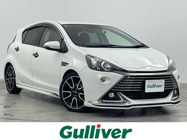 トヨタ アクア G G’s 群馬県 2016(平28)年 3.3万km ライムホワイトパールクリスタルシャイン 純正ナビ　バックカメラ　ビルトインＥＴＣ　ドラレコ　衝突被害軽減ブレーキ　レーンアシスト　クルーズコントロール　ＬＥＤヘッドライト　オートハイビーム　ハーフレザーシート　スマートキー　禁煙車