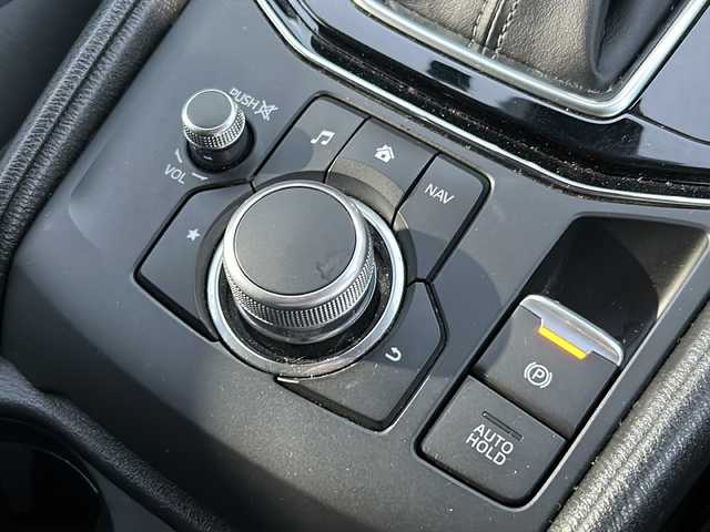 マツダ ＣＸ－５ XD プロアクティブ 広島県 2019(平31)年 6.1万km スノーフレイクホワイトパールマイカ 禁煙/ＣＤ／ＤＶＤプレーヤー＋地上デジタルＴＶチューナー（フルセグ）/３６０°ビュー・モニター＋フロントパーキングセンサー（センター／コーナー）/SBS/SCBS /交通標識認識/ドライバーアテンションアラート/レーンキープアシスト/レーダークルーズコントロール/コーナーセンサー/BSM/HUD/マツダコネクトナビ/・フルセグ/CD/DVD/Bluetooth/AUX/USB/後席モニター（Qrion）/パワーバックドア/パワーシート／シートメモリー/革巻きステアリング/ステアリングスイッチ/LEDヘッドライト/オートライト/トノカバー/ドアバイザー/純正ドライブレコーダー/ETC/純正19インチアルミホイール/W+サイド+カーテンエアバック