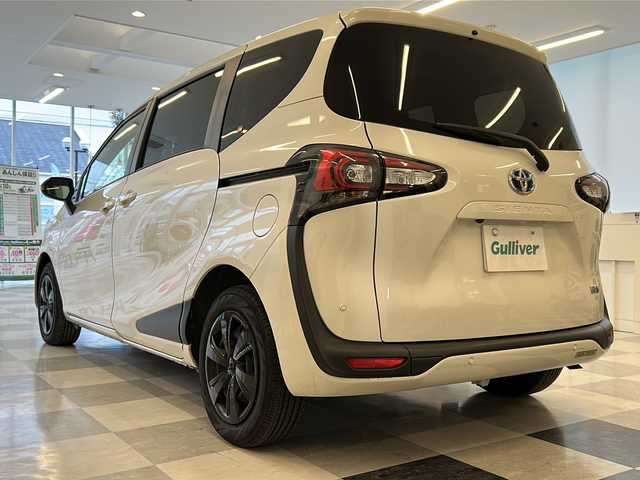 トヨタ シエンタ ハイブリッド ファンベースG セーフティEDⅡ 岐阜県 2022(令4)年 3.4万km ホワイトパールクリスタルシャイン 純正ナビゲーション(NS2T-W68T)/両側パワースライドドア/S-VSC/MODERISTAバックドアタープ/MODERISTAラゲージベンチシート/バックドアラック/ラゲージテーブル/バックカメラ/フルセグテレビ/Bluetooth/前後ドライブレコーダー/ETC2.0/クルーズコントロール/シートヒーター/ステアリングヒーター/コンセントAC100V1500W/プッシュスタート/スマートキー/LEDヘッドライト/オートライト/オートマチックハイビーム