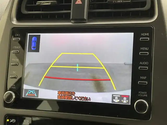 トヨタ プリウス S ツーリングセレ ブラックED 岡山県 2021(令3)年 3.8万km プラチナホワイトパールマイカ 純正８インチディスプレイオーディオ/ＡＣ１００Ｖ電源/ビルトインＥＴＣ/ドライブレコーダー（前/後）/バックカメラ/追従型クルーズコントロール/合皮シート/シートヒーター（運転席/助手席）/衝突軽減ブレーキ/コーナーセンサー（前/後）/LEDヘッドライト/オートライト/オートハイビーム/フォグランプ/禁煙車/純正17インチAW/スマートキー×1/新車保証書/スペアキー×１