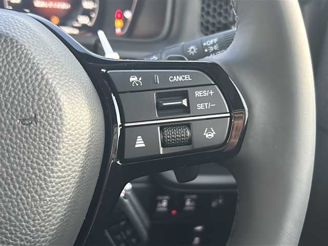 ホンダ ステップワゴン eHEV エアー EX 三重県 2025(令7)年 0.1千km プラチナホワイトパール 登録済未使用車/純正11.4型ナビ、フルセグTV/純正CD、DVD再生、Bluetooth/両側パワースライドドア/追従型クルーズコントロール/ブラインドスポットモニター/レーンキープ/パワーバックドア/シートヒーター/コーナーセンサー/スマートキー/プッシュスタート/パドルシフト/LEDオートライト/フォグランプ/オートホールド/USB、タイプC給電