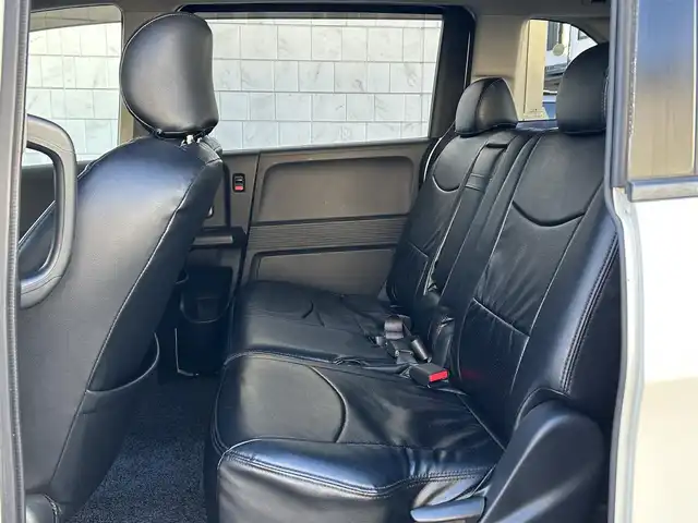 ホンダ フリード FLEX 愛知県 2011(平23)年 12.2万km プレミアムホワイトパール ワンオーナー/左リアパワースライドア/純正HDDナビ〈VXH-112VS〉/・DVD／ワンセグTV/バックカメラ/アンテナ分離型ETC/前方ドライブレコーダー〈FT-DR100S〉/社外レザー調シートカバー/社外15インチAW