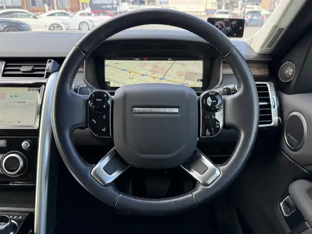 ランドローバー ランドローバー ディスカバリー HSE 静岡県 2018(平30)年 2万km グレー サンルーフ/コリスグレー/MERIDIANスピーカー/ダイナミックデザインパック/・コントラストルーフ/・ダイナミックエクステリア/シートパック/・12ウェイ運転席/・10ウェイ助手席/・グレインレザーシート/・運転席メモリー付きシート/エアサスペンション /シートヒーター /純正ナビ/(Bluetooth/AppleCarPlay/AndroidAuto/USB)/ACC/電動リアゲート/オートマチックハイビーム/360°カメラ/ETC/ドライブレコーダー