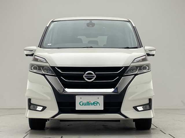 日産 セレナ ハイウェイスター Vセレクション 愛知県 2018(平30)年 6万km ブリリアントホワイトパール プロパイロット/SDナビ/フリップダウンモニター/全方位カメラ/両側パワースライドドア/レーダークルーズコントロール/コーナーセンサー/純正アルミホイール/LEDヘッドライト/リアオートエアコン/衝突軽減システム/フルセグ/CD DVD/Bluetooth/ステアリングスイッチ/スマートキー/プッシュスタート