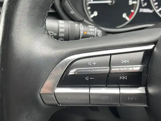 マツダ ＣＸ－３０ XD プロアクティブツーリングセレクション 香川県 2020(令2)年 3.2万km ソウルレッドクリスタルM 360°セーフティパッケージ/・360°ビューカメラ/・ドライバーモニタリング/純正SDナビ/(Bluetooth/DVD/AM/FM)/BOSEサウンド/ブラインドスポットモニター/ドライビングポジションメモリー機能 (パワーシート)/前席シートヒーター/パーキングセンサー/LEDヘッドライト/オートハイビーム/オートライト/純正18インチアルミホイール/革巻きステアリング/ステアリングリモコン/ステアリングヒーター/ETC/ドライブレコーダー