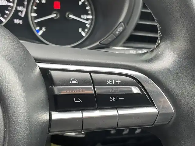 マツダ ＣＸ－３０ XD プロアクティブツーリングセレクション 香川県 2020(令2)年 3.2万km ソウルレッドクリスタルM 360°セーフティパッケージ/・360°ビューカメラ/・ドライバーモニタリング/純正SDナビ/(Bluetooth/DVD/AM/FM)/BOSEサウンド/ブラインドスポットモニター/ドライビングポジションメモリー機能 (パワーシート)/前席シートヒーター/パーキングセンサー/LEDヘッドライト/オートハイビーム/オートライト/純正18インチアルミホイール/革巻きステアリング/ステアリングリモコン/ステアリングヒーター/ETC/ドライブレコーダー