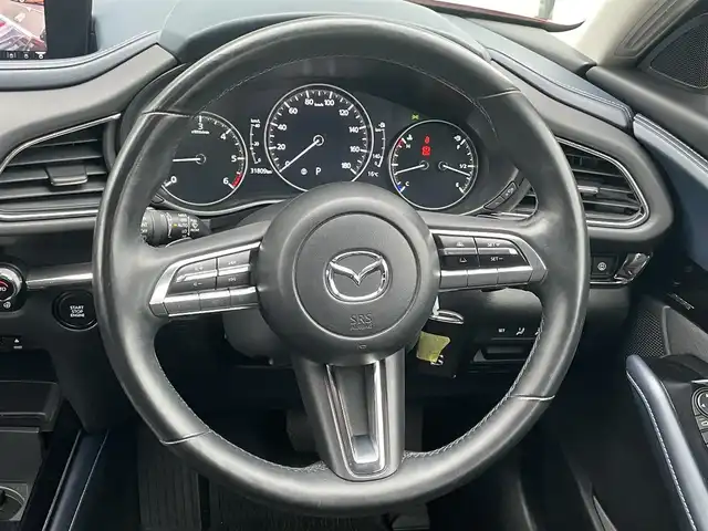 マツダ ＣＸ－３０ XD プロアクティブツーリングセレクション 香川県 2020(令2)年 3.2万km ソウルレッドクリスタルM 360°セーフティパッケージ/・360°ビューカメラ/・ドライバーモニタリング/純正SDナビ/(Bluetooth/DVD/AM/FM)/BOSEサウンド/ブラインドスポットモニター/ドライビングポジションメモリー機能 (パワーシート)/前席シートヒーター/パーキングセンサー/LEDヘッドライト/オートハイビーム/オートライト/純正18インチアルミホイール/革巻きステアリング/ステアリングリモコン/ステアリングヒーター/ETC/ドライブレコーダー