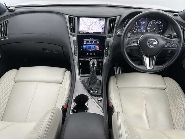 日産 スカイライン 400R 宮城県 2021(令3)年 7万km ブリリアントホワイトパール 禁煙車/BOSEサウンドスピーカー/エマージェンシーブレーキ/車線逸脱警報/アダプティブクルーズコントロール/ブラインドスポットモニター/セーフティシールド/アラウンドビューモニター/純正ナビ/・CD.DVD.SD.BT/フルセグTV/白本革シート/・前席パワーシート（D席シートメモリー）/・前席シートヒーター/ビルトインETC2.0/パドルシフト/ステアリングスイッチ/LEDヘッドライト/フォグランプ/プッシュスタート/スマートキー2個/レッドキャリパー/純正19インチアルミホイール/純正フロアマット