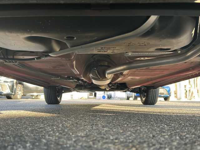 スズキ ハスラー HYBRID X ターボ 愛知県 2023(令5)年 1.3万km フェニックスレッドパール/ガンメタリック2トーンルーフ ・禁煙車/・ワンオーナー/・社外ナビ/フルセグTV/　(CN-HE02WD)/・Bluetooth/USB/・バックカメラ/・ETC/・ドライブレコーダー/・セーフティサポート/・デュアルカメラブレーキサポート/・車線逸脱警報/・ハイビームアシスト/・ふらつき警報/・先行車発進お知らせ/・アダプティブクルコン/・ルーフレール/・純正１５インチアルミ/・LEDオートライト/・フォグランプ/・プッシュスタート/・電動格納ミラーウインカー/・ドアバイザー/・純正フロアマット/・新車保証書/・取扱説明書