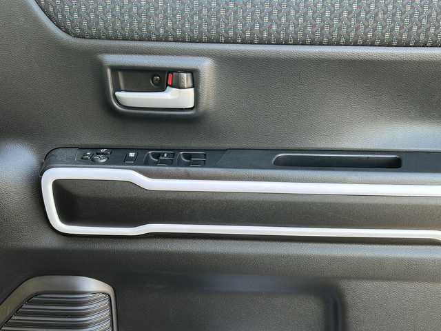 スズキ ハスラー HYBRID X ターボ 愛知県 2023(令5)年 1.3万km フェニックスレッドパール/ガンメタリック2トーンルーフ ・禁煙車/・ワンオーナー/・社外ナビ/フルセグTV/　(CN-HE02WD)/・Bluetooth/USB/・バックカメラ/・ETC/・ドライブレコーダー/・セーフティサポート/・デュアルカメラブレーキサポート/・車線逸脱警報/・ハイビームアシスト/・ふらつき警報/・先行車発進お知らせ/・アダプティブクルコン/・ルーフレール/・純正１５インチアルミ/・LEDオートライト/・フォグランプ/・プッシュスタート/・電動格納ミラーウインカー/・ドアバイザー/・純正フロアマット/・新車保証書/・取扱説明書