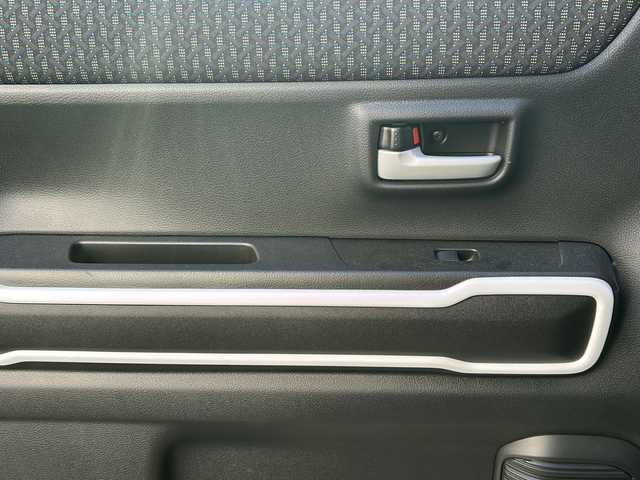 スズキ ハスラー HYBRID X ターボ 愛知県 2023(令5)年 1.3万km フェニックスレッドパール/ガンメタリック2トーンルーフ ・禁煙車/・ワンオーナー/・社外ナビ/フルセグTV/　(CN-HE02WD)/・Bluetooth/USB/・バックカメラ/・ETC/・ドライブレコーダー/・セーフティサポート/・デュアルカメラブレーキサポート/・車線逸脱警報/・ハイビームアシスト/・ふらつき警報/・先行車発進お知らせ/・アダプティブクルコン/・ルーフレール/・純正１５インチアルミ/・LEDオートライト/・フォグランプ/・プッシュスタート/・電動格納ミラーウインカー/・ドアバイザー/・純正フロアマット/・新車保証書/・取扱説明書