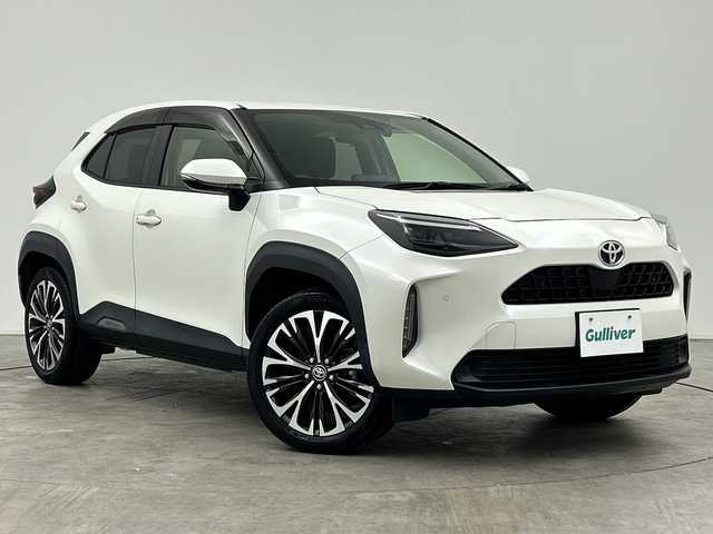 トヨタ ヤリスクロス Z 三重県 2020(令2)年 2.6万km ホワイトパールクリスタルシャイン /禁煙車//純正ディスプレイオーディオ/・フルセグ・Bluetooth・AppleCarPlay・AndroidAuto//バックカメラ//トヨタセーフティセンス//プリクラッシュセーフティ//オートマチックハイビーム//レーントレーシングアシスト//レーダークルーズコントロール//前席シートヒーター//運転席パワーシート//ビルトインETC//クリアランスソナー//前方ドライブレコーダー//純正18インチAW