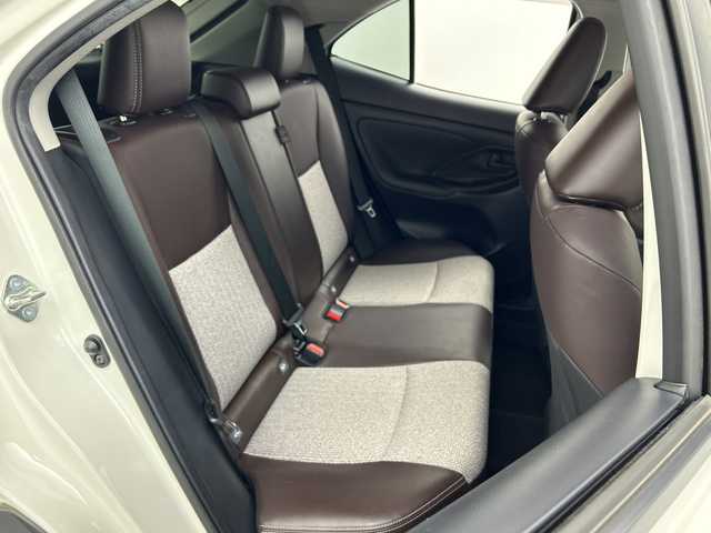 トヨタ ヤリスクロス Z 三重県 2020(令2)年 2.6万km ホワイトパールクリスタルシャイン /禁煙車//純正ディスプレイオーディオ/・フルセグ・Bluetooth・AppleCarPlay・AndroidAuto//バックカメラ//トヨタセーフティセンス//プリクラッシュセーフティ//オートマチックハイビーム//レーントレーシングアシスト//レーダークルーズコントロール//前席シートヒーター//運転席パワーシート//ビルトインETC//クリアランスソナー//前方ドライブレコーダー//純正18インチAW