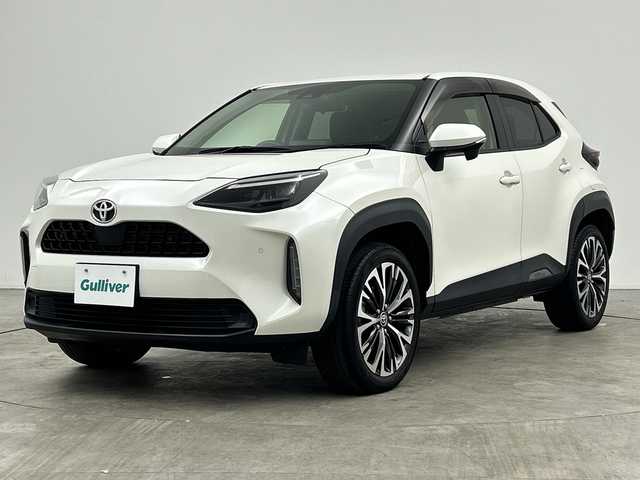 トヨタ ヤリスクロス Z 三重県 2020(令2)年 2.6万km ホワイトパールクリスタルシャイン /禁煙車//純正ディスプレイオーディオ/・フルセグ・Bluetooth・AppleCarPlay・AndroidAuto//バックカメラ//トヨタセーフティセンス//プリクラッシュセーフティ//オートマチックハイビーム//レーントレーシングアシスト//レーダークルーズコントロール//前席シートヒーター//運転席パワーシート//ビルトインETC//クリアランスソナー//前方ドライブレコーダー//純正18インチAW