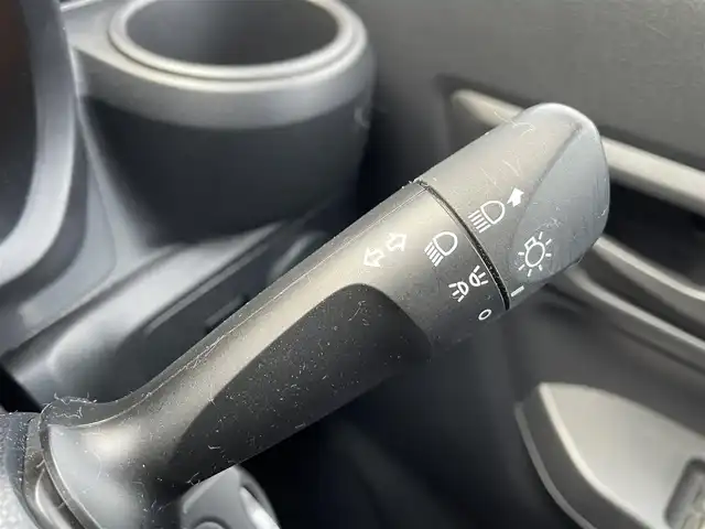 トヨタ ピクシスエポック L SAⅢ 島根県 2017(平29)年 2.9万km ブライトシルバーM 登録時走行距離28548km/社外ナビ(Bluetooth/AM/FM/CD/DVD)/フルセグテレビ/アイドリングストップ/衝突被害軽減ブレーキ/レーンキープアシスト/横滑り防止装置/前後コーナーセンサー/社外13インチAW/スペアキー/ドアバイザー/4WD/禁煙車