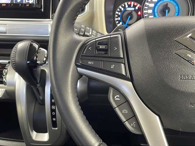 スズキ クロスビー HYBRID MZ 栃木県 2018(平30)年 1.5万km ラッシュイエローメタリック/ブラック2トーンルーフ 純正メモリーナビ(Panasonic CN-RZ846)/・Bluetooth/フルセグTV/CD/DVD/SD/USB/FM/AM/全周囲カメラ/スズキセーフティサポート/・デュアルセンサーブレーキサポート/・誤発進抑制/・車線逸脱抑制/・レーダークルーズコントロール/・標識認識/・先行車発進お知らせ　/シートヒーター(D/N席)/ドライブレコーダー/ビルトインETC/LEDヘッドライト/LEDフォグランプ/ドアバイザー/純正フロアマット/純正16インチアルミホイール/スマートキー×1本/サイド+カーテンエアバッグ