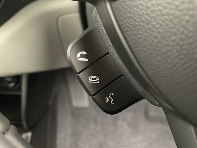 スズキ スイフト HYBRID MZ 愛知県 2024(令6)年 0.1万km未満 スーパーブラックパール 登録済未使用車/衝突軽減システム/純正ディスプレイオーディオ（ナビあり）/全方位カメラ/レーダークルーズコントロール/シートヒーター/バックカメラ/純正アルミホイール/コーナーセンサー/ブラインドスポットモニター/LEDヘッドライト/LEDヘッドライト/パドルシフト/オートマチックハイビーム/フルセグTV/CD/Bluetooth/ステアリングスイッチ/スマートキー/プッシュスタート