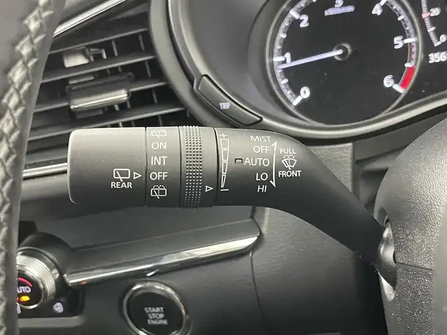 マツダ ＣＸ－３０ XD Lパッケージ 埼玉県 2019(令1)年 3.6万km ソウルレッドクリスタルM 純正ナビ/フルセグTV/Bluetooth/バックカメラ/HUD/レーダークルーズコントロール/ビルトインETC/電動リアゲート/前席シートヒーター/ステアリングヒーター/ブラインドスポットモニタリング/シートメモリ/スマートブレーキサポート/レーンキープアシストシステム/フルオートパワーウィンドウ/ステアリングリモコン/オートホールド/LEDヘッドライト/フォグランプ/パドルシフト
