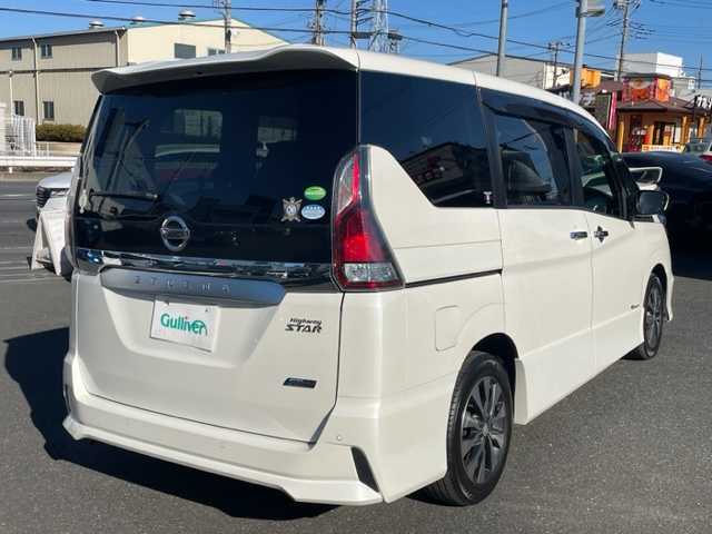 日産 セレナ